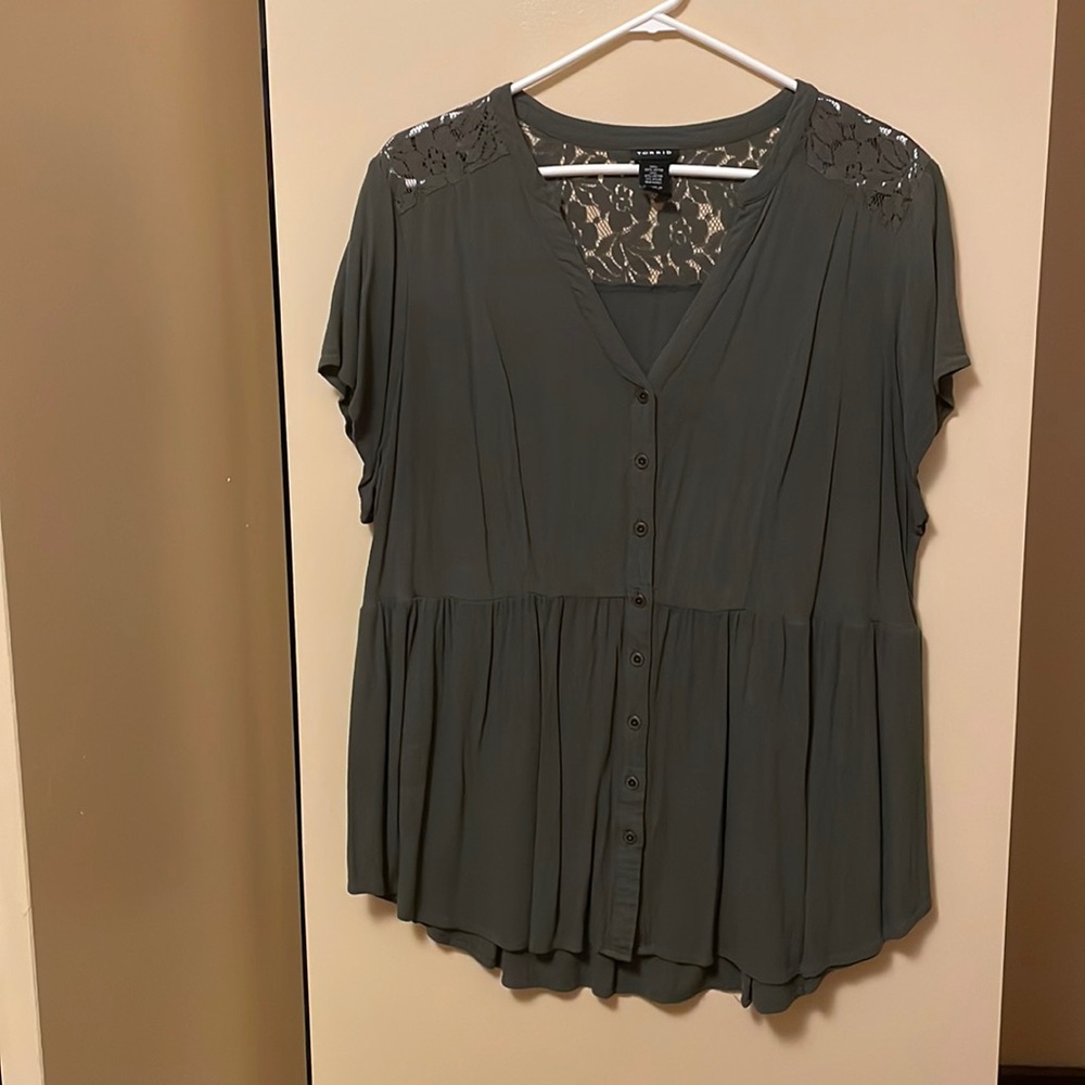 Torrid drop waist olive green lace blouse
